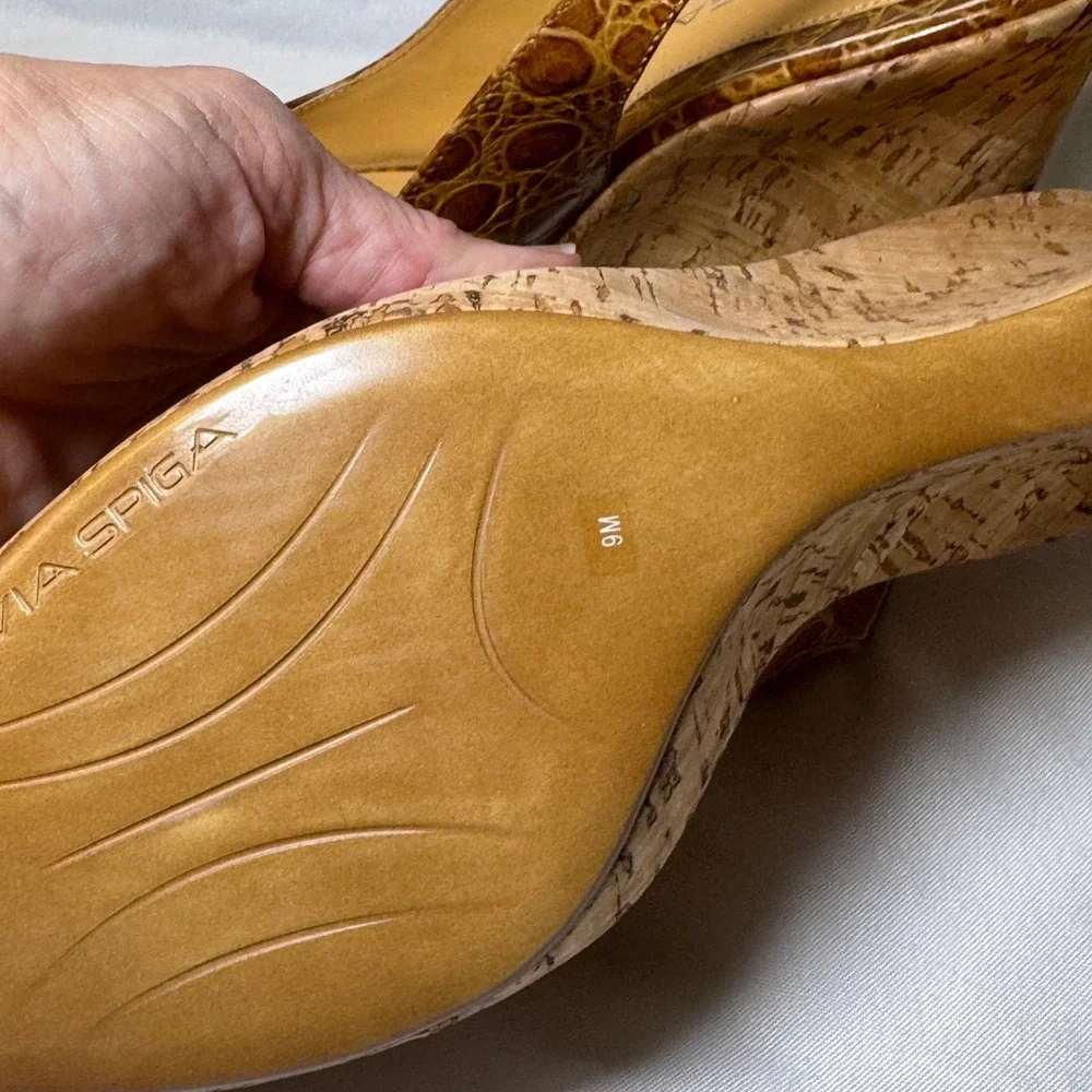 Via Spiga Brown Croc Embossed Leather Cork‎ Wedge Slingback Peep Toe Heels 9M